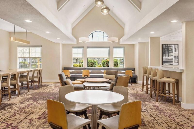 Residence Inn by Marriott Roseville - photo 7