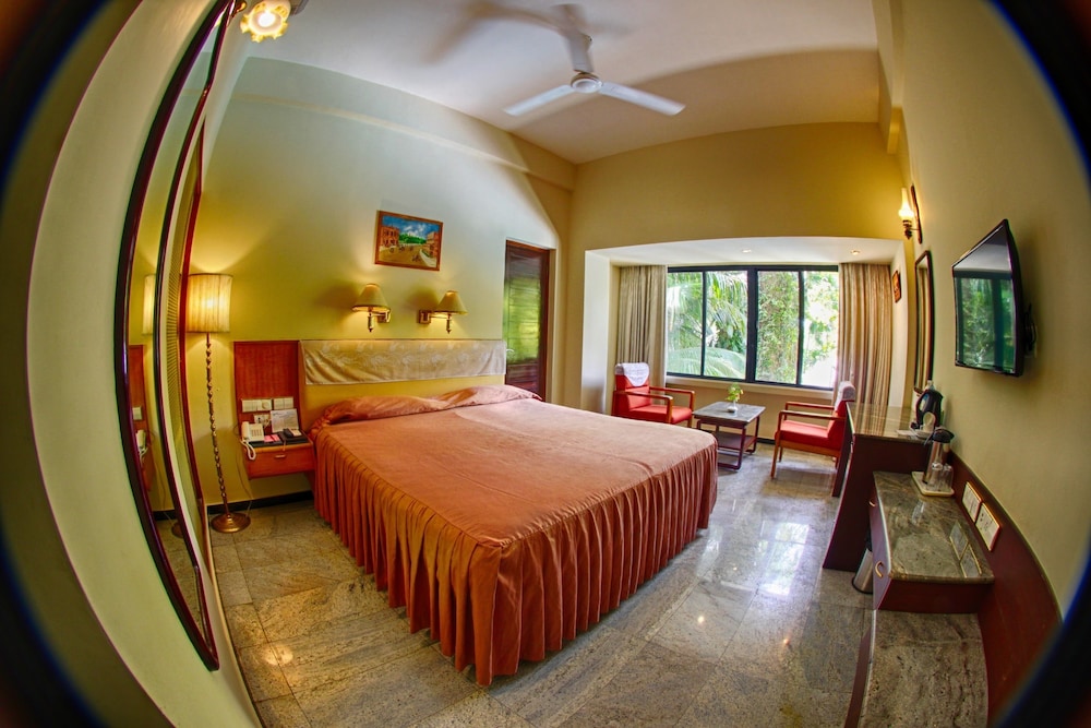 Hotel Parisutham Tanjore