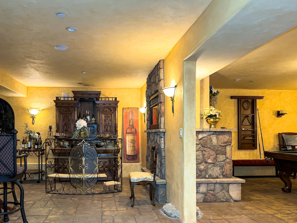 Chateau Coralini - photo 82