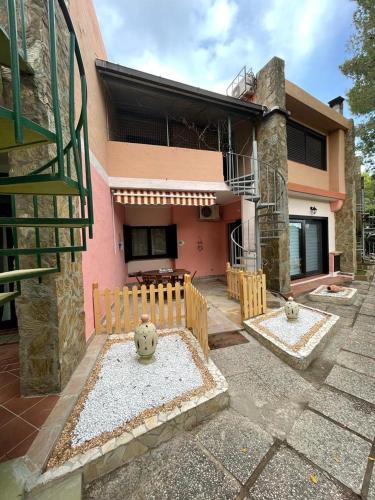 Casa Alice — 4-Star Luxury Hotel in None, Italy