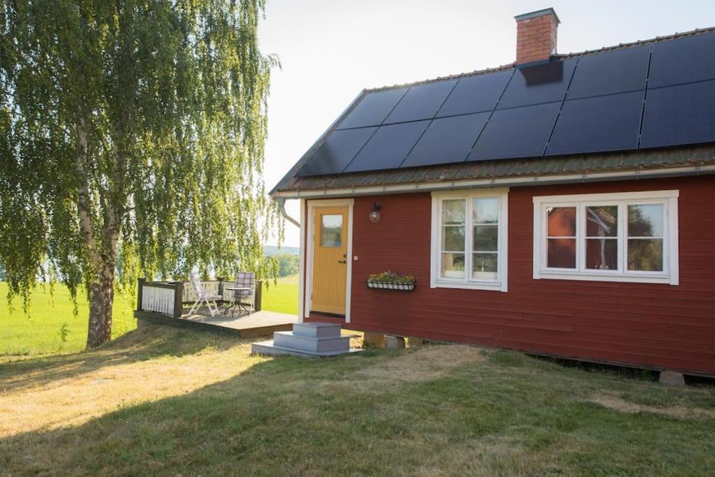 Trevligt fritidshus 20 km utanför Falun Dalarna Wi Fi Sjönära in Falun, Sweden