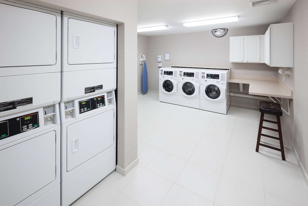Homewood Suites by Hilton Mahwah - photo 18
