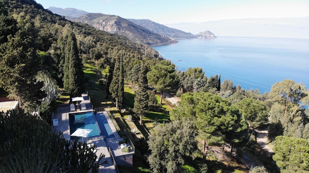 Villa Salone 8 Emma Villas — 4-Star Luxury Hotel in Pollina, Italy