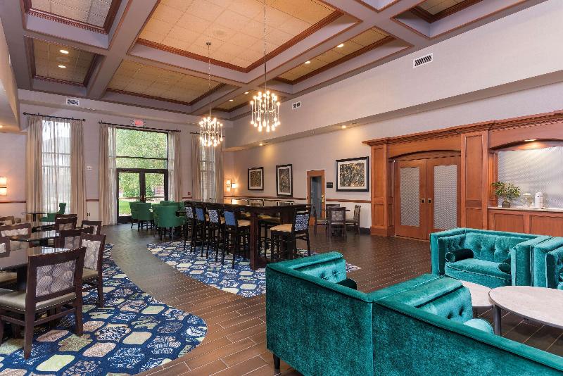 Hampton Inn & Suites East Lansing Okemos - photo 6