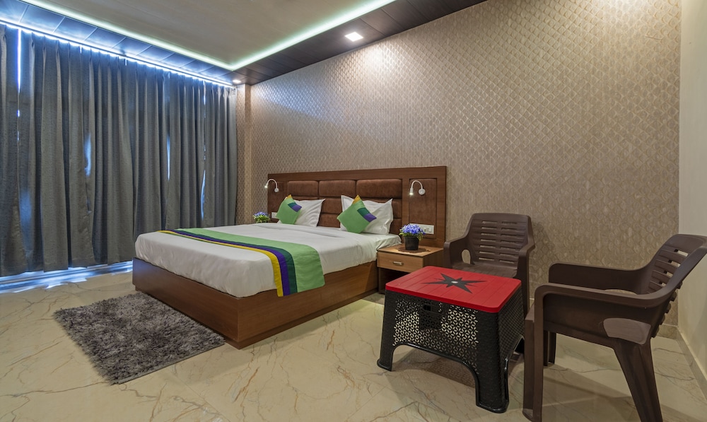 Treebo Heaven Grand Ayodhya in Ajodhya, India