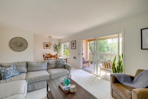 San Diego Condo with Pool Access about 2 Mi to Beach — 4-Star Luxury Hotel in San Diego, United States
