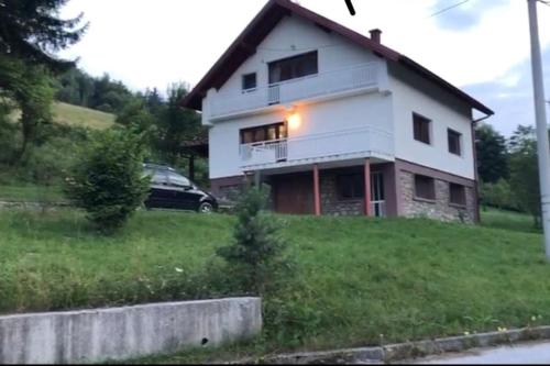 Big Villa for a familly — 4-Star Luxury Hotel in Hadzici, Bosnia and Herzegovina