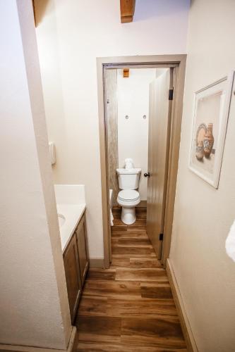 Chama Trails Motel - photo 13