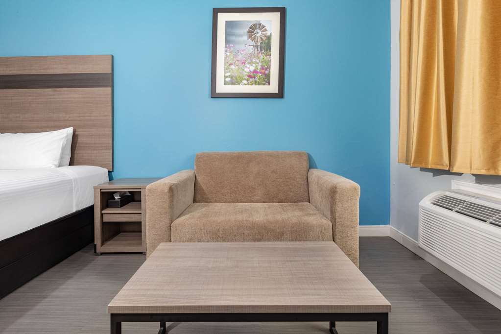 Baymont by Wyndham Freeport Texas - photo 41