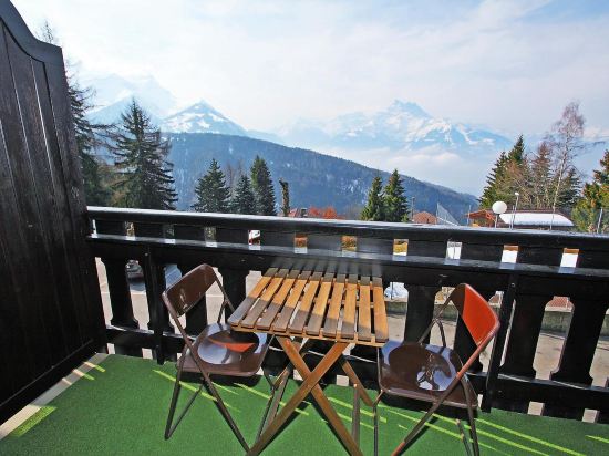 Régina B5 One Bedroom — 4-Star Luxury Hotel in Engelberg, Switzerland