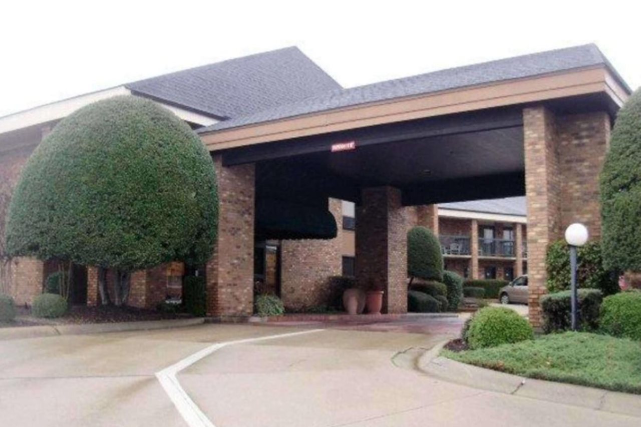 Quality Inn & Suites Searcy I 57 - carbon neutral hotel in Searcy