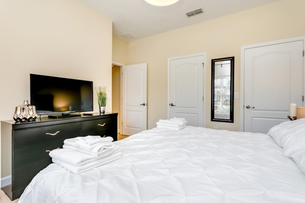 Paradise Palms Resort Town Home With Pool 4 Bedroom Townhouse by Redawning - photo 5
