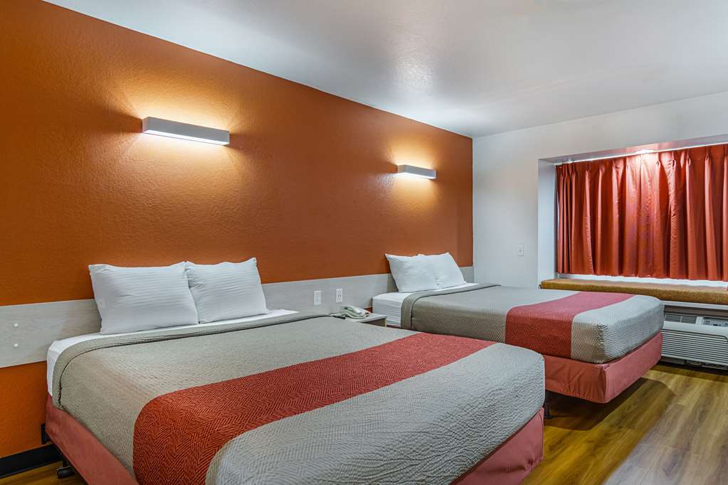 Motel 6 McAlester OK - photo 15