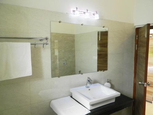Farmer’s Villa Best Farm Stay as per Guest’s Reviews