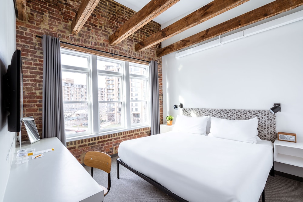 Hotel Hive - photo 76