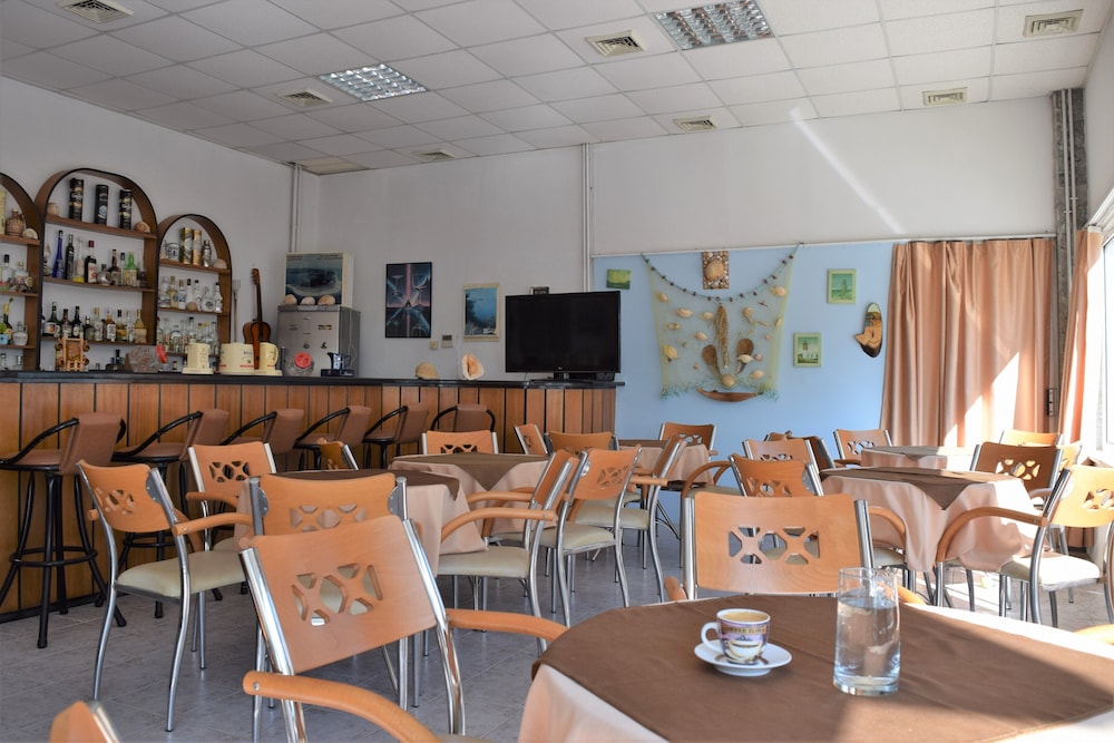 Karayiannis Hotel in Keramoti, Greece