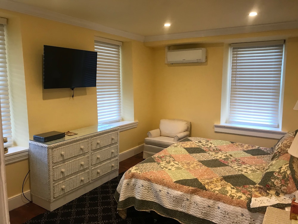 Stottsville Inn - photo 22