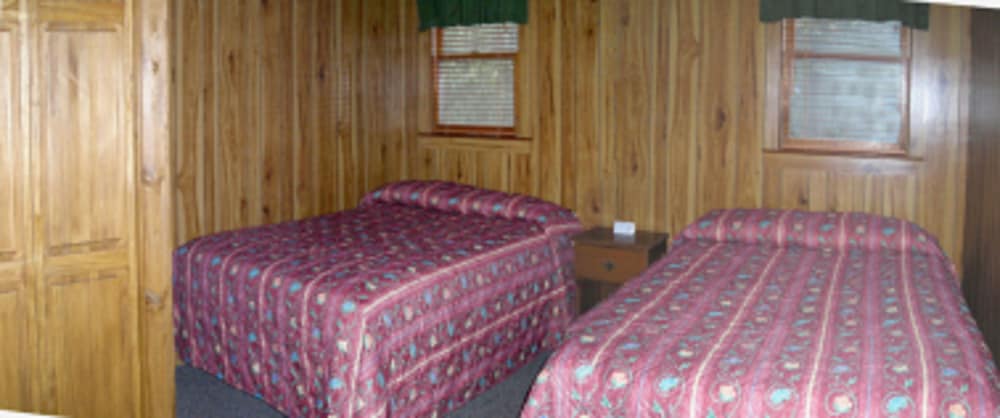 Cabins At Twinbrook Resort - photo 20