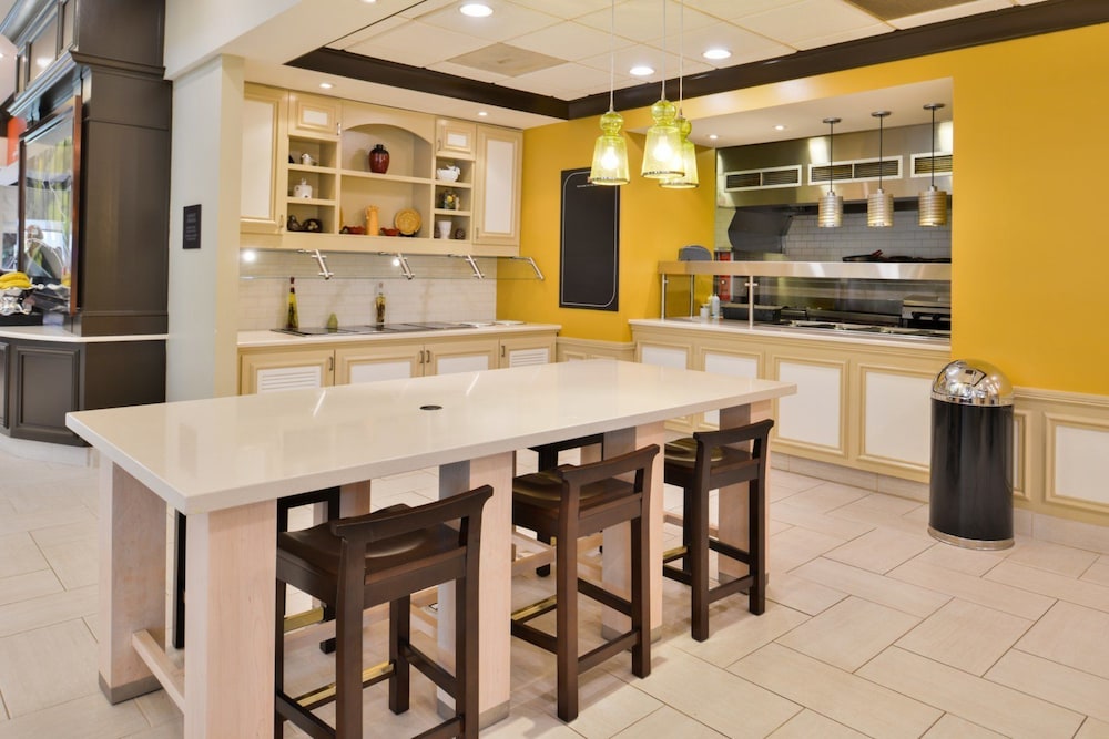 Hilton Garden Inn Indianapolis Carmel - photo 50