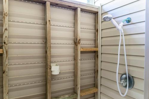 Lay Z Days by Oak Island Accommodations - photo 9