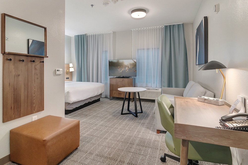 Staybridge Suites University Area by IHG - photo 41