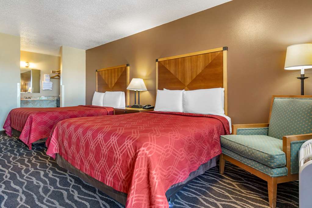 Econo Lodge Ellensburg Near University - photo 25