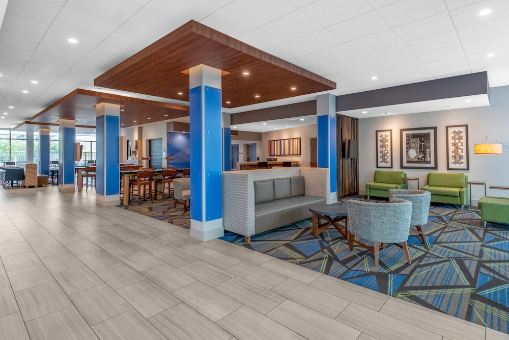 Holiday Inn Express & Suites Phoenix Airport North by IHG - photo 133