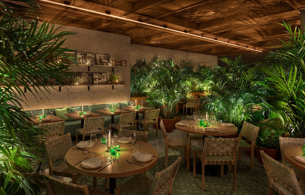 PUBLIC an Ian Schrager hotel - photo 28