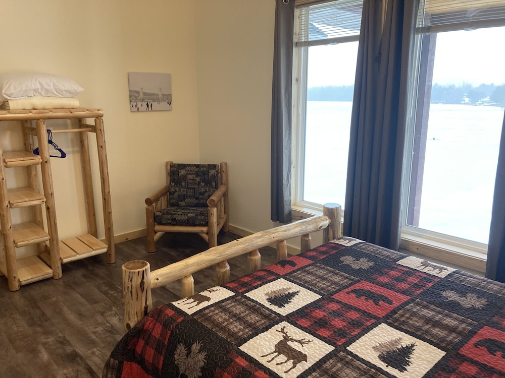 Keweenaw Waters Resort - photo 19