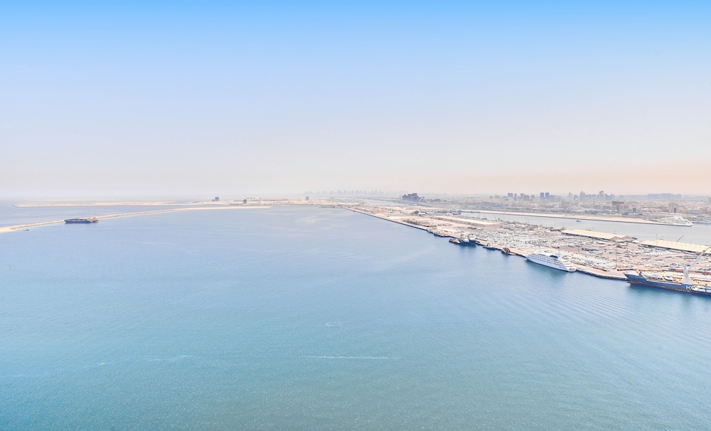 bnbmehomes Anwa — 5-Star Luxury Hotel in Dubai, United Arab Emirates