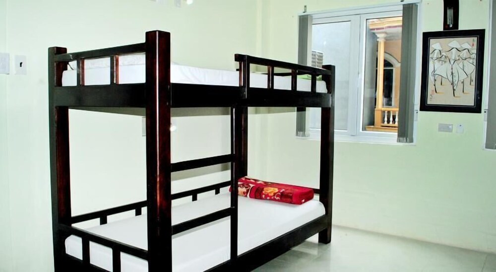 Ngoc Binh Hotel - last minute hotel in Hue