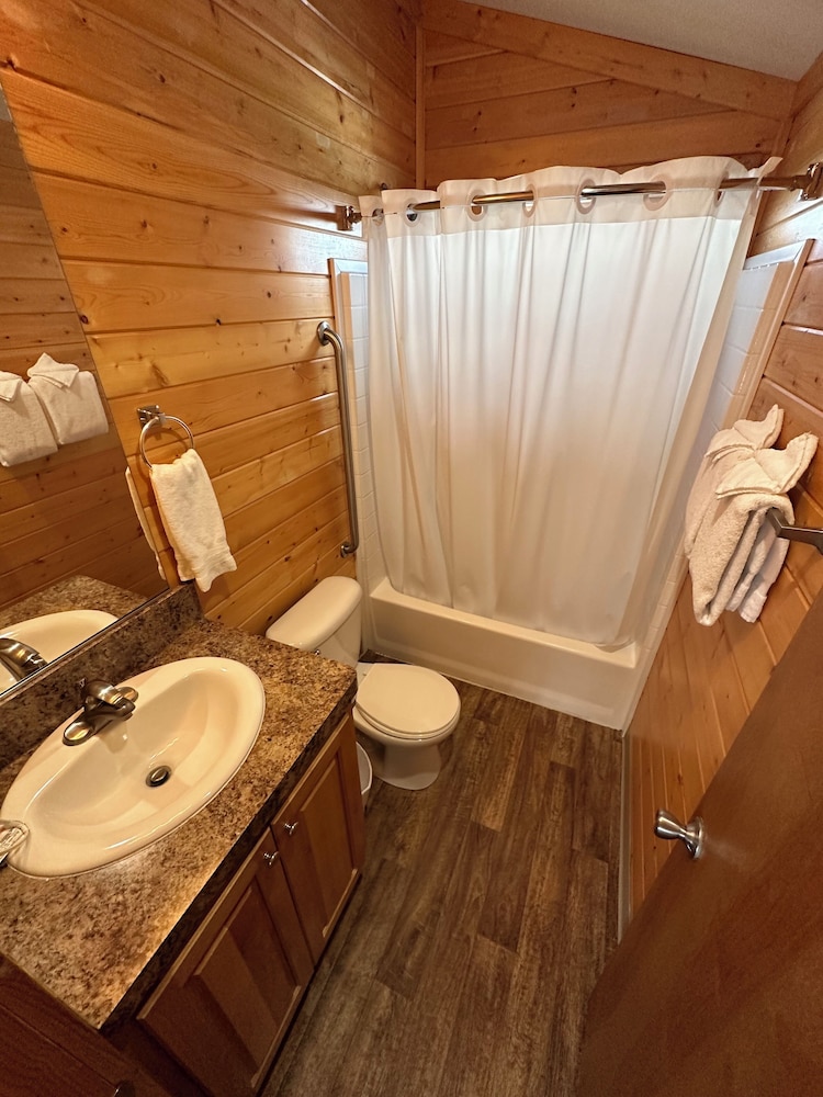 Westport Marina Cottages - photo 55