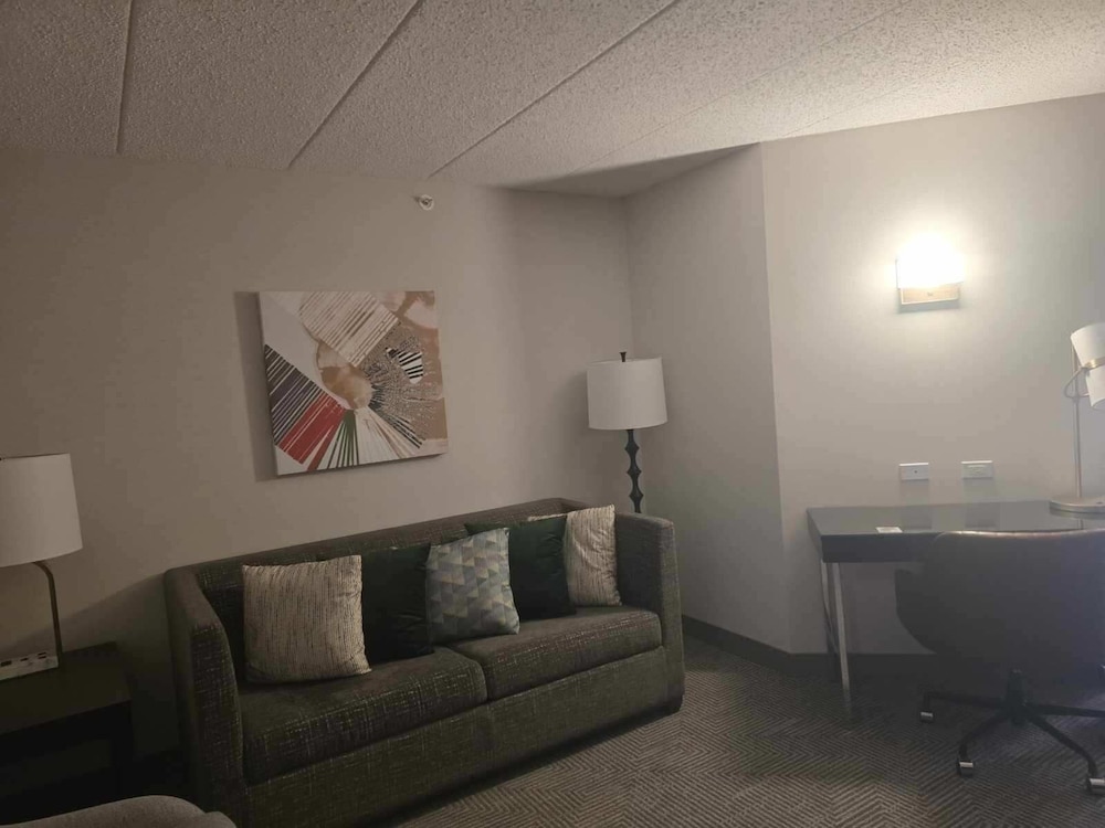 Holiday Inn Chicago Northwest Elgin by IHG - photo 18