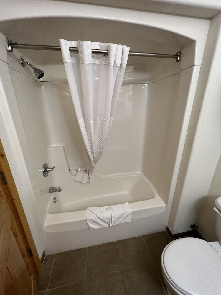 FairBridge Inn & Suites Williston - photo 8