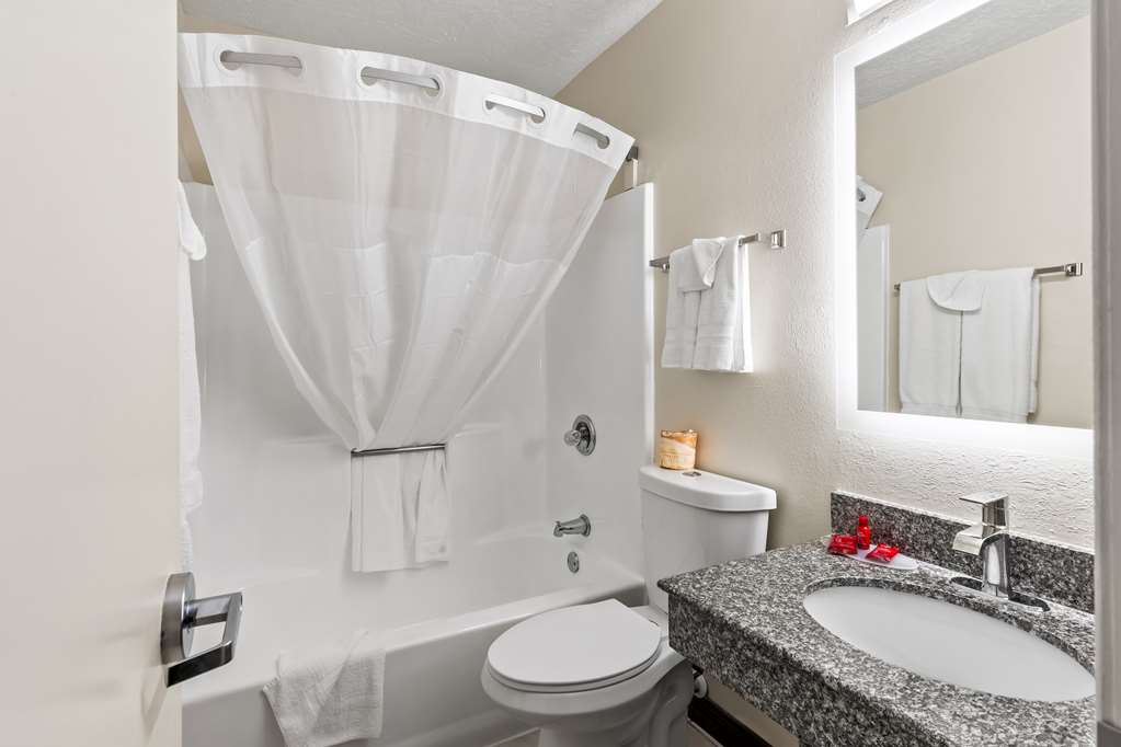 SureStay Hotel by Best Western Duncan - photo 32
