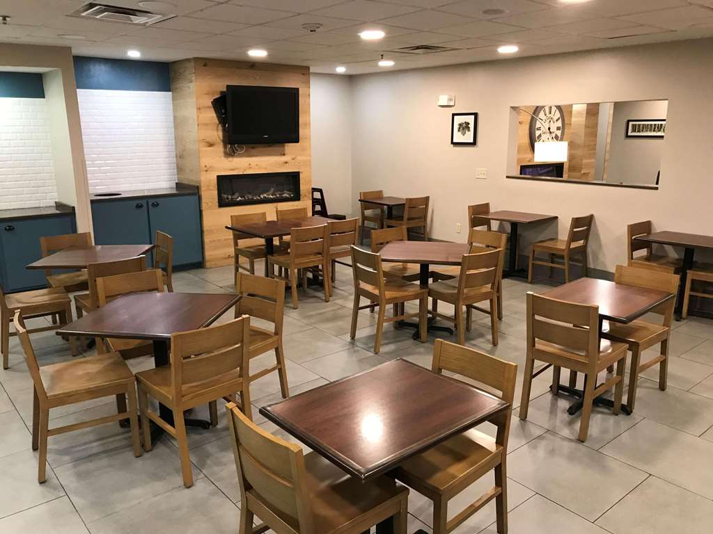 Country Inn & Suites by Radisson Emporia VA - photo 16