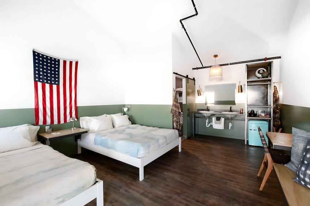 Mellow Moon Lodge - photo 5