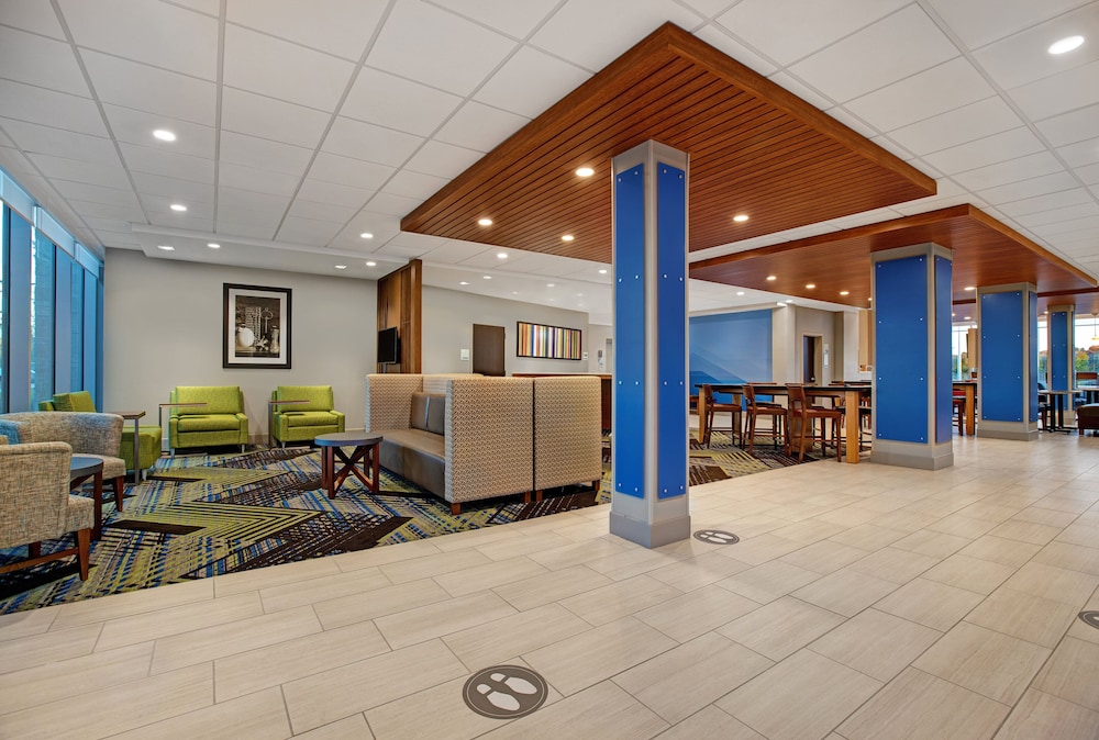 Holiday Inn Express & Suites Milwaukee Brookfield by IHG - photo 53