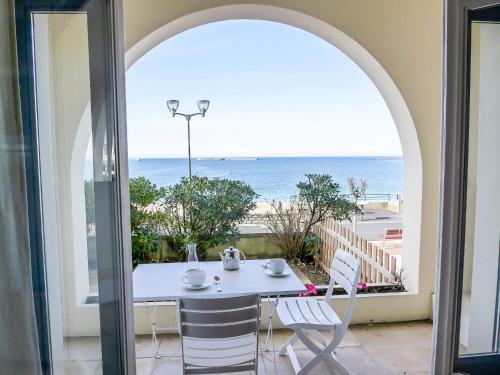 Les Trois Couronnes INH 36559 in Saint-Jean-De-Luz, France