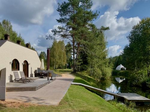 Rabbit Hole Hotel in Kilingi-Nomme, Estonia