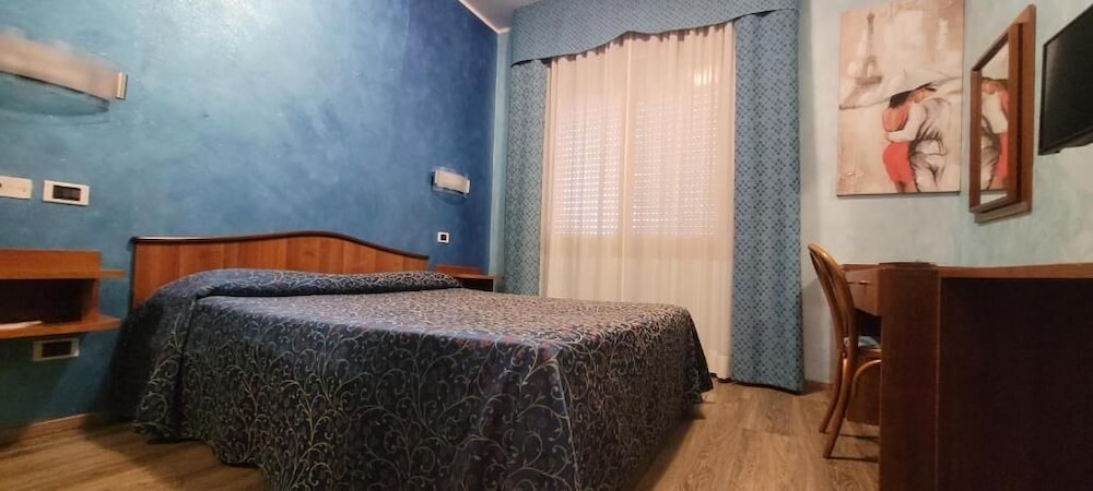 Hotel Paradiso — Altedo — photo 4