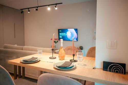 Modern Apartment Atria Urban North Bucharest Sector 1 — 4-Star Luxury Hotel in Bucharest, Romania