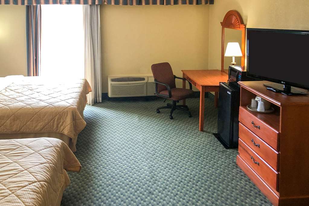 Rodeway Inn Joint Base Andrews Area - photo 12