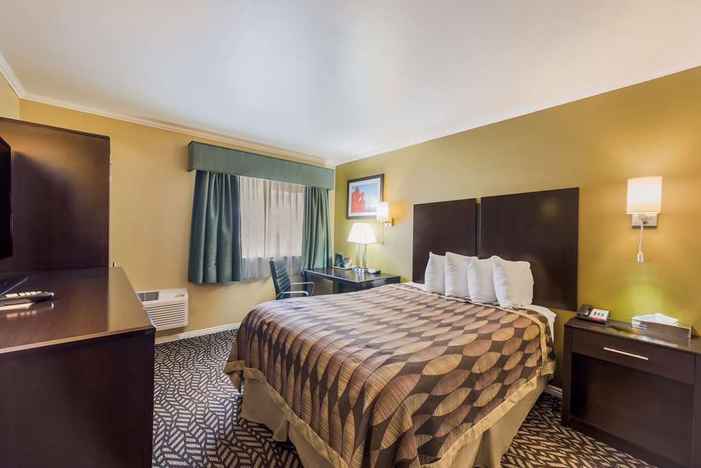 Best Western Richfield Inn - photo 16