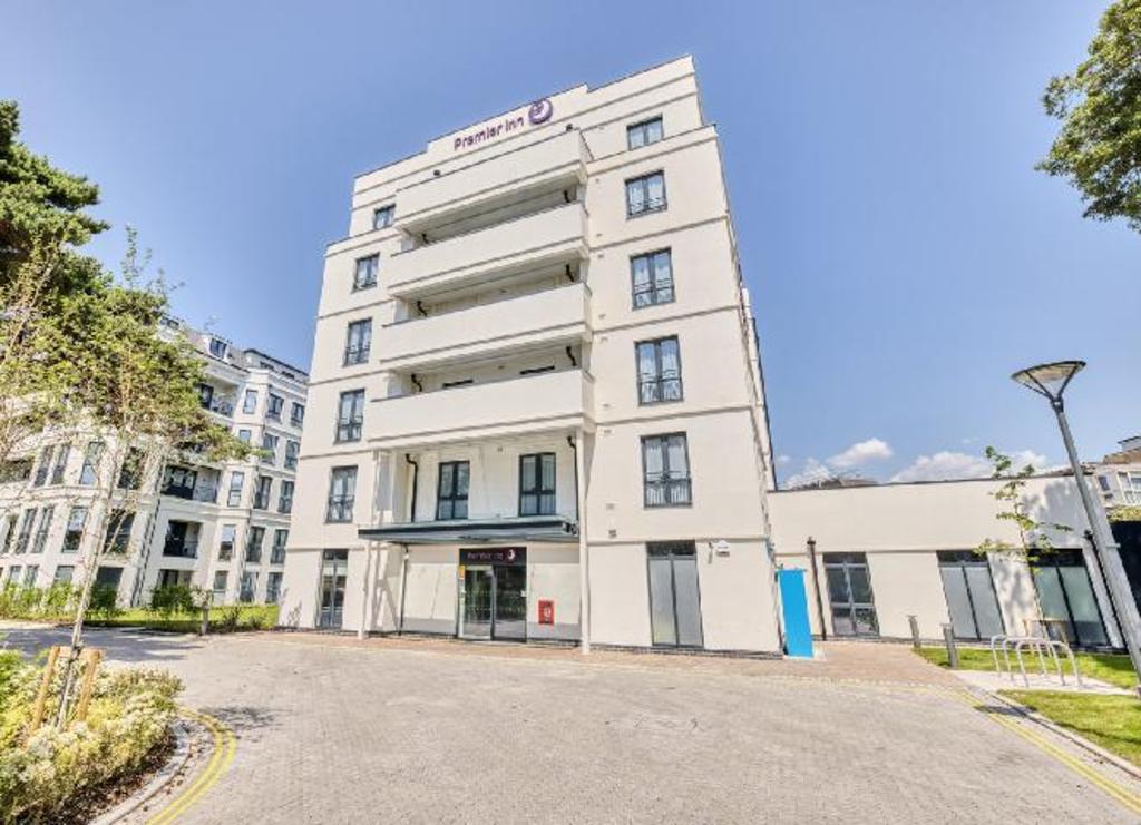 Premier Inn Bournemouth West Cliff in Bournemouth, United Kingdom