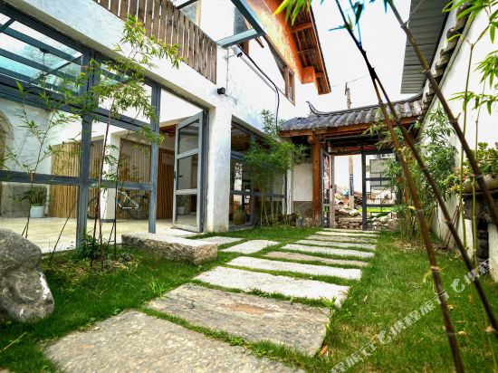 General Ya Lu Inn - carbon neutral hotel in Dali