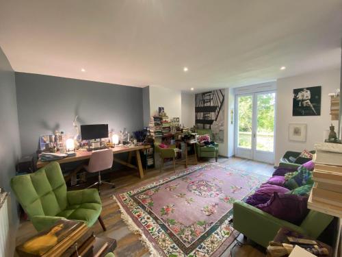 A 2h30 de Paris Et Bruxelles Appt Avec Verger Centre Historique Plages a Proximite in Boulogne-Sur-Mer, France