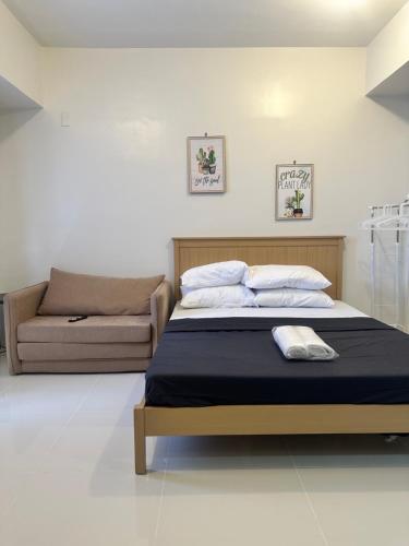 Jojie’s Crib Taft East Gate Studio in Cebu City, Philippines