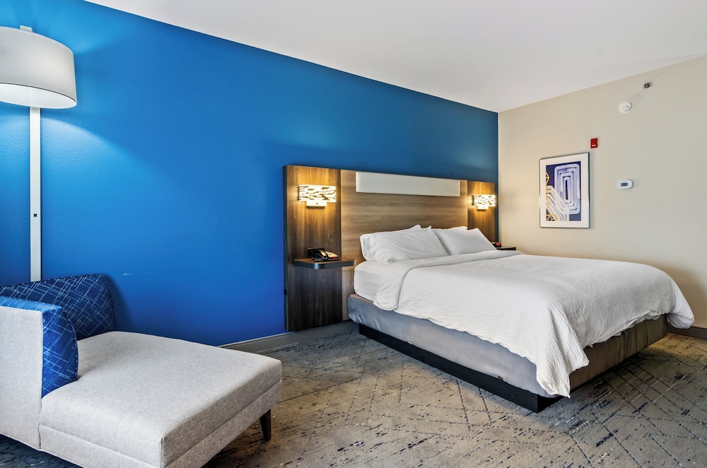 Holiday Inn Express and Suites Wytheville by IHG - photo 17