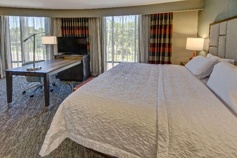 Hampton Inn & Suites Memphis Germantown - photo 50